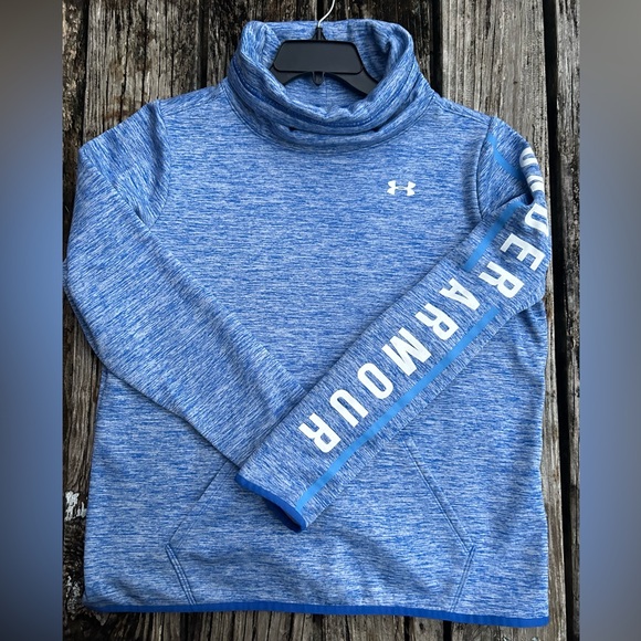 Under Armour COLDGEAR Storm Loose Fit Fleece Graphic Twist Long Sleeve Pullover - Picture 3 of 6